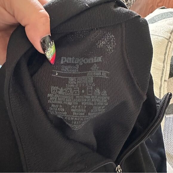 Patagonia capilene 3 midweight black zip neck shirt men’s Sz L - Picture 3 of 5
